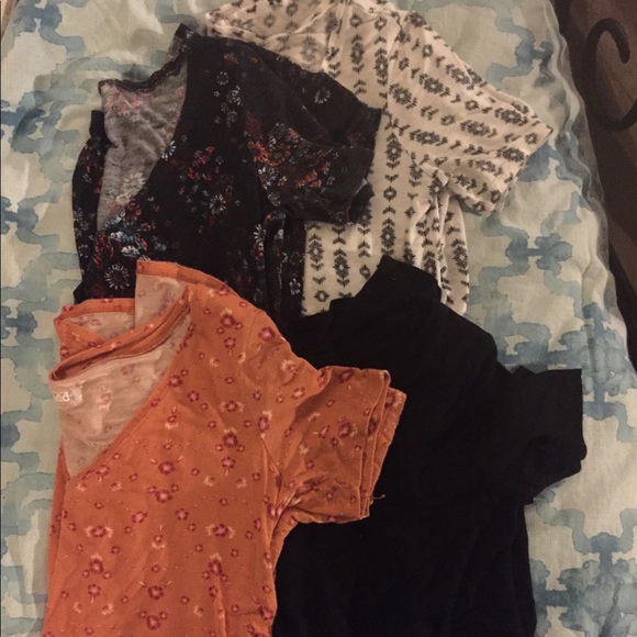 Lot of 4 Small Mudd T-Shirts - Picture 2 of 6